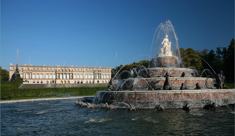 Tagesausflug Traunreut Schloss Herrenchiemsee